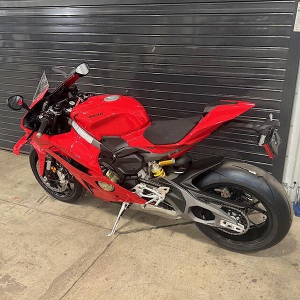 New 2026 Ducati PANIGALE V4 