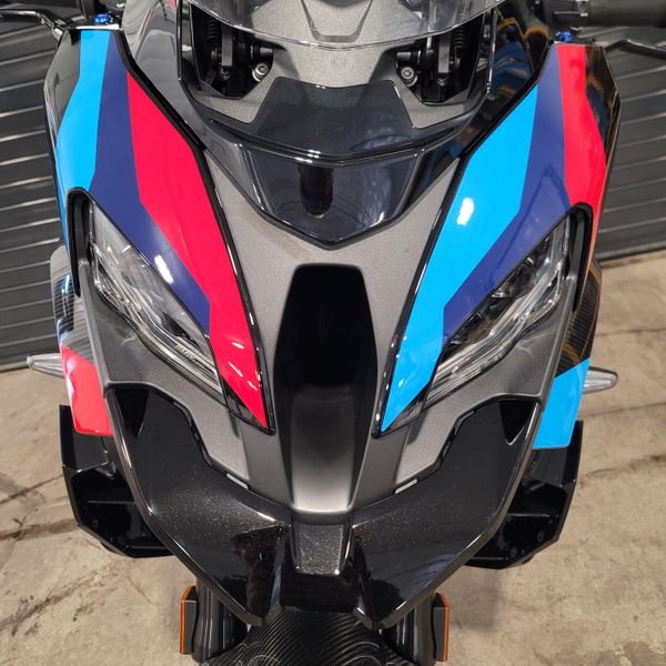 2025 BMW M 1000 XR