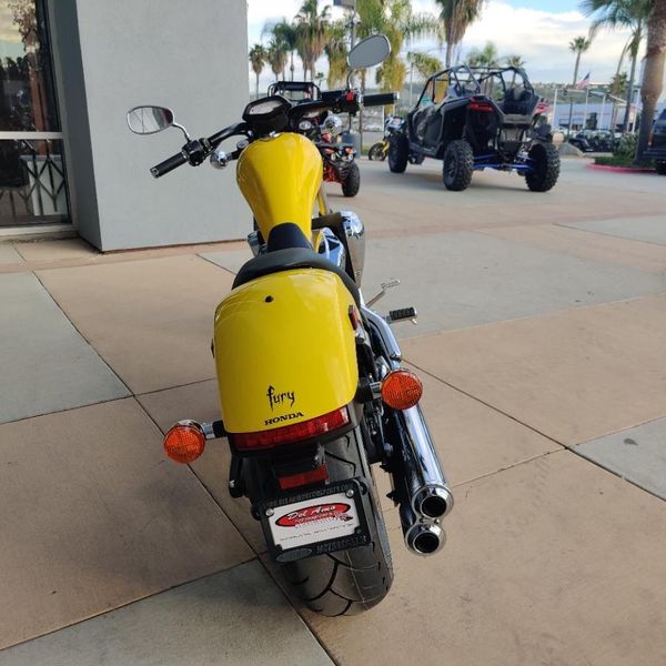 Used 2023 Honda FURY ABS Base Image 5