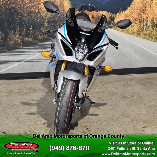 2025 Suzuki GSX-R1000R Image 5
