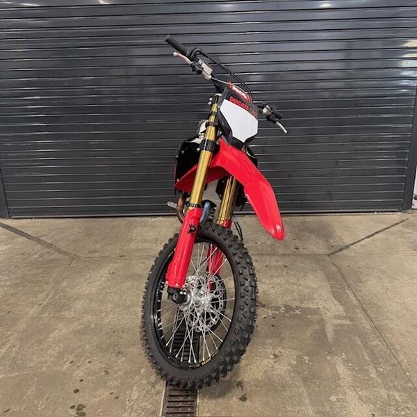 New 2026 Ducati DESMO 450 MX FACTORY 