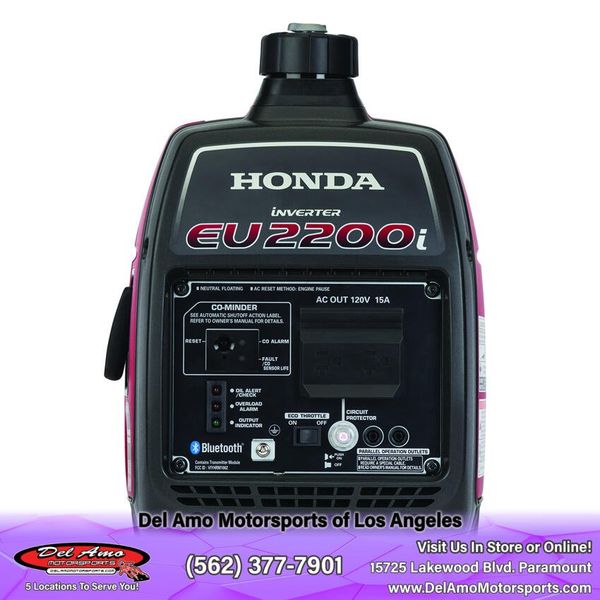 2025 Honda EU2200I Image 3