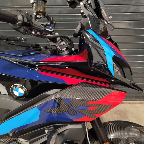 2025 BMW M 1000 XR