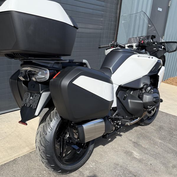 New 2026 BMW R 1300 RT 