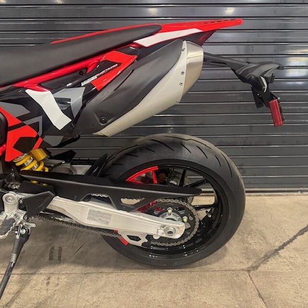 2026 Ducati Hypermotad 698 Mono RVE