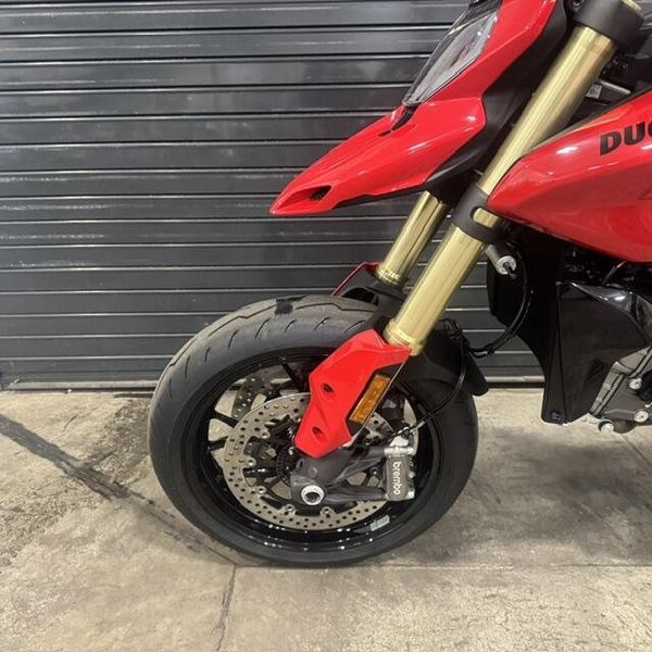 New 2027 Ducati HYPERMOTARD V2 