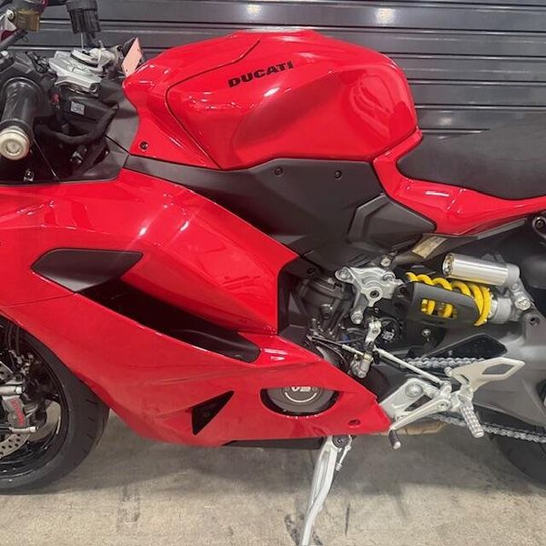 New 2026 Ducati PANIGALE V2 