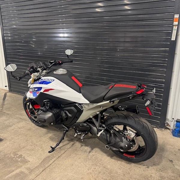 New 2026 BMW R 1300 R 
