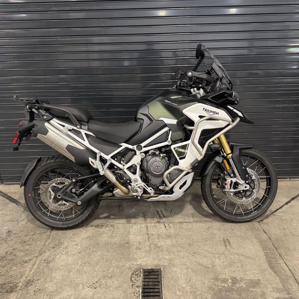 2024 Triumph Tiger 1200 Rally Explorer