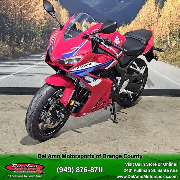 2024 Honda CBR650R ABS Image 5