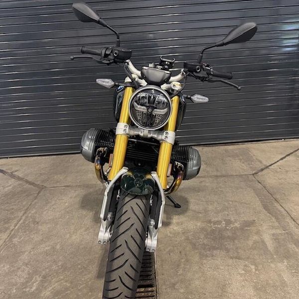 2025 BMW R 12 nineT