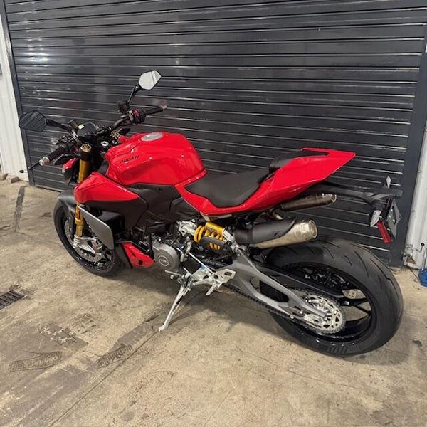 New 2026 Ducati STREETFIGHTER V2S 