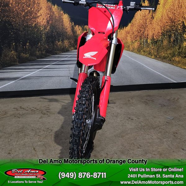 2025 Honda CRF450RImage 3