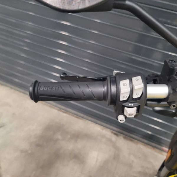 2023 Ducati Scrambler ICON 803 