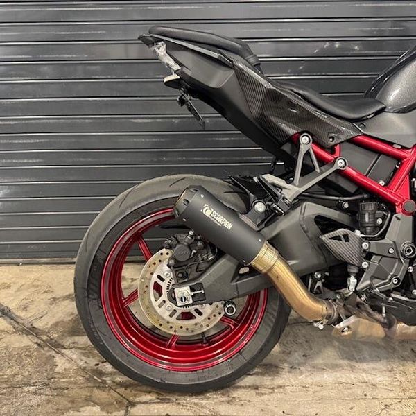 Used 2023 Kawasaki Z H2 