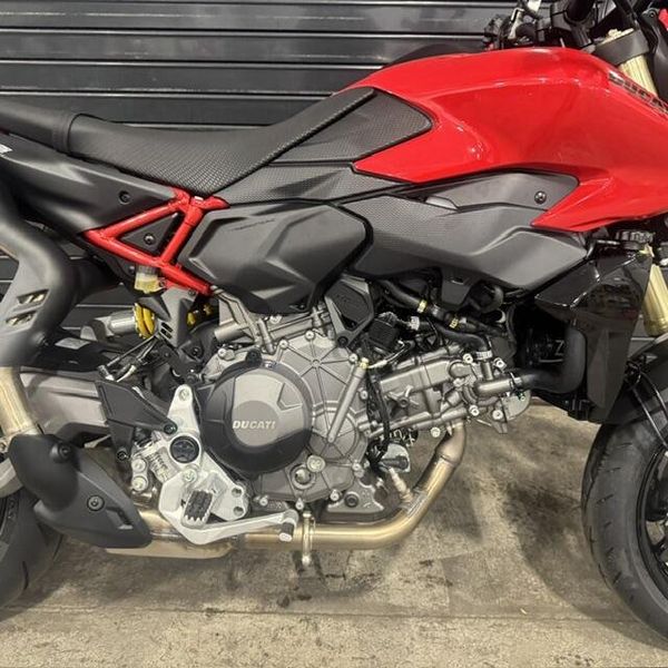 New 2027 Ducati HYPERMOTARD V2 