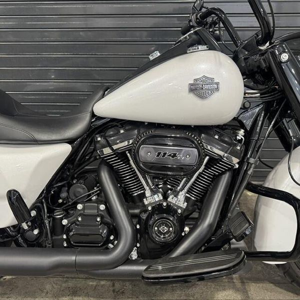 Used 2024 Harley-Davidson ROAD KING SPECIAL 