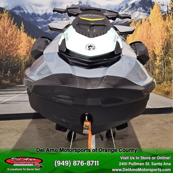 2024 Sea-Doo GTI SE 170 (SOUND SYSTEM) Image 3