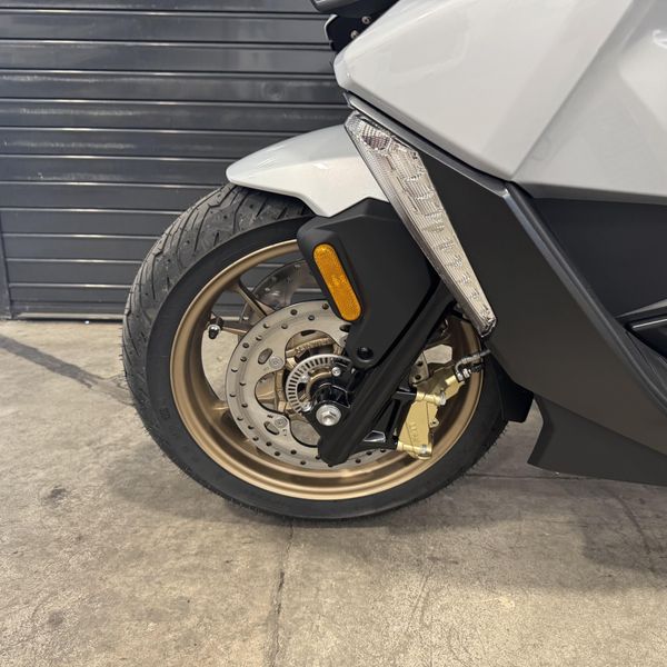 2025 BMW C 400 GT