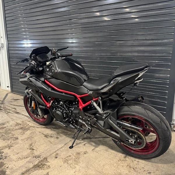 Used 2023 Kawasaki Z H2 