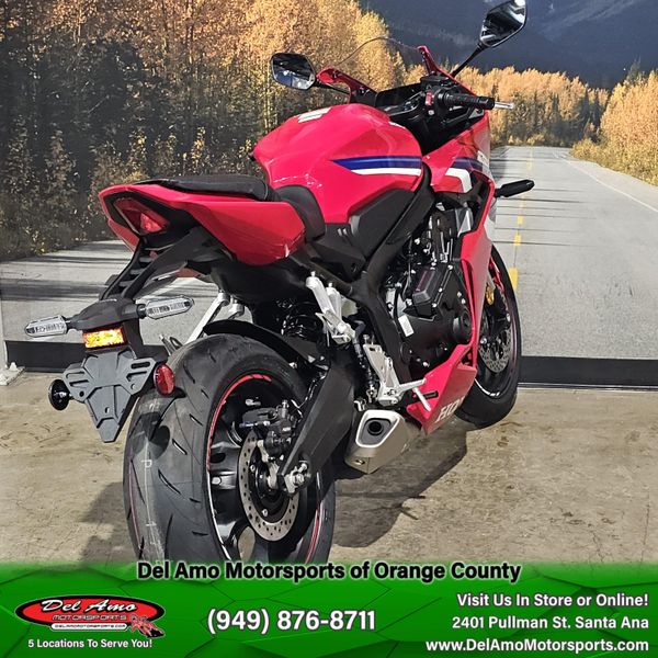 2024 Honda CBR650R ABS Image 9