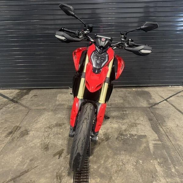 New 2027 Ducati HYPERMOTARD V2 