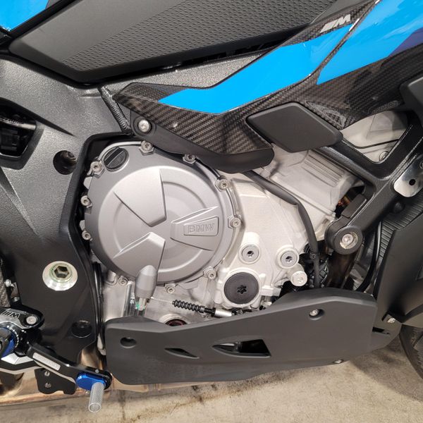 2025 BMW M 1000 XR