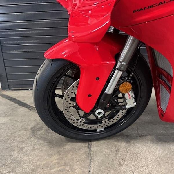 New 2026 Ducati PANIGALE V4 