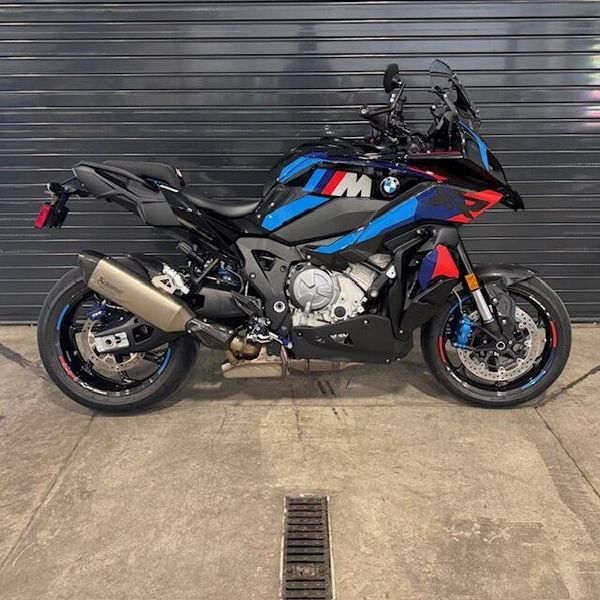 2024 BMW M 1000 XR