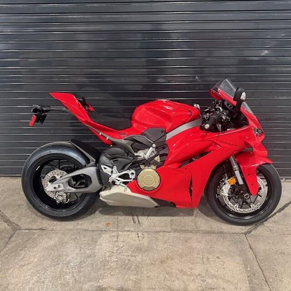 New 2026 Ducati PANIGALE V4 