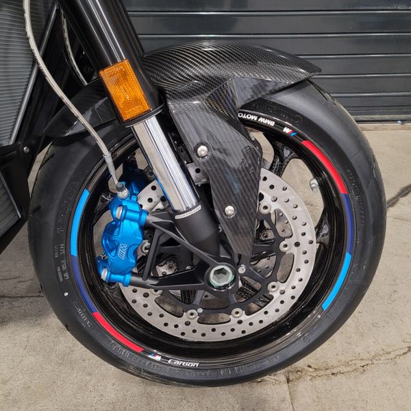 2025 BMW M 1000 XR