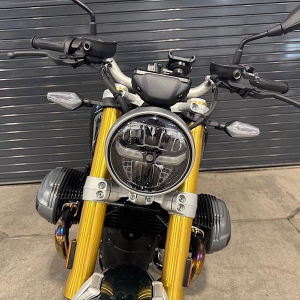 2025 BMW R 12 nineT