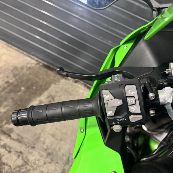 Used 2025 Kawasaki Ninja ZX10R KRT Edition 