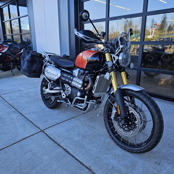 2024 Triumph Scrambler 1200 XE
