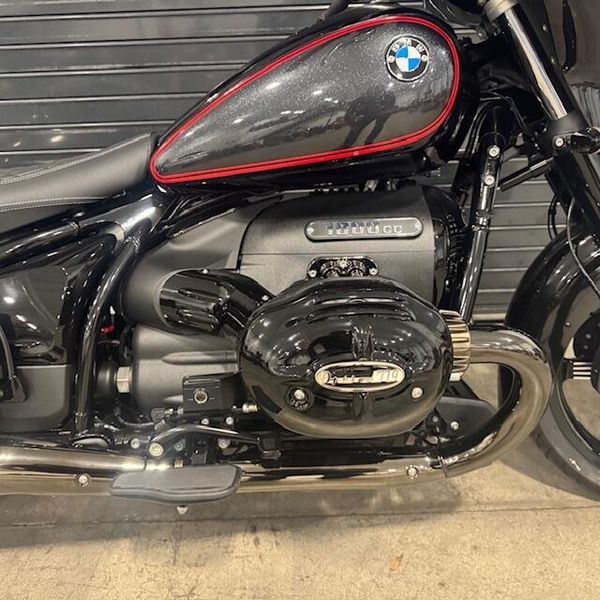 2025 BMW R 18 B