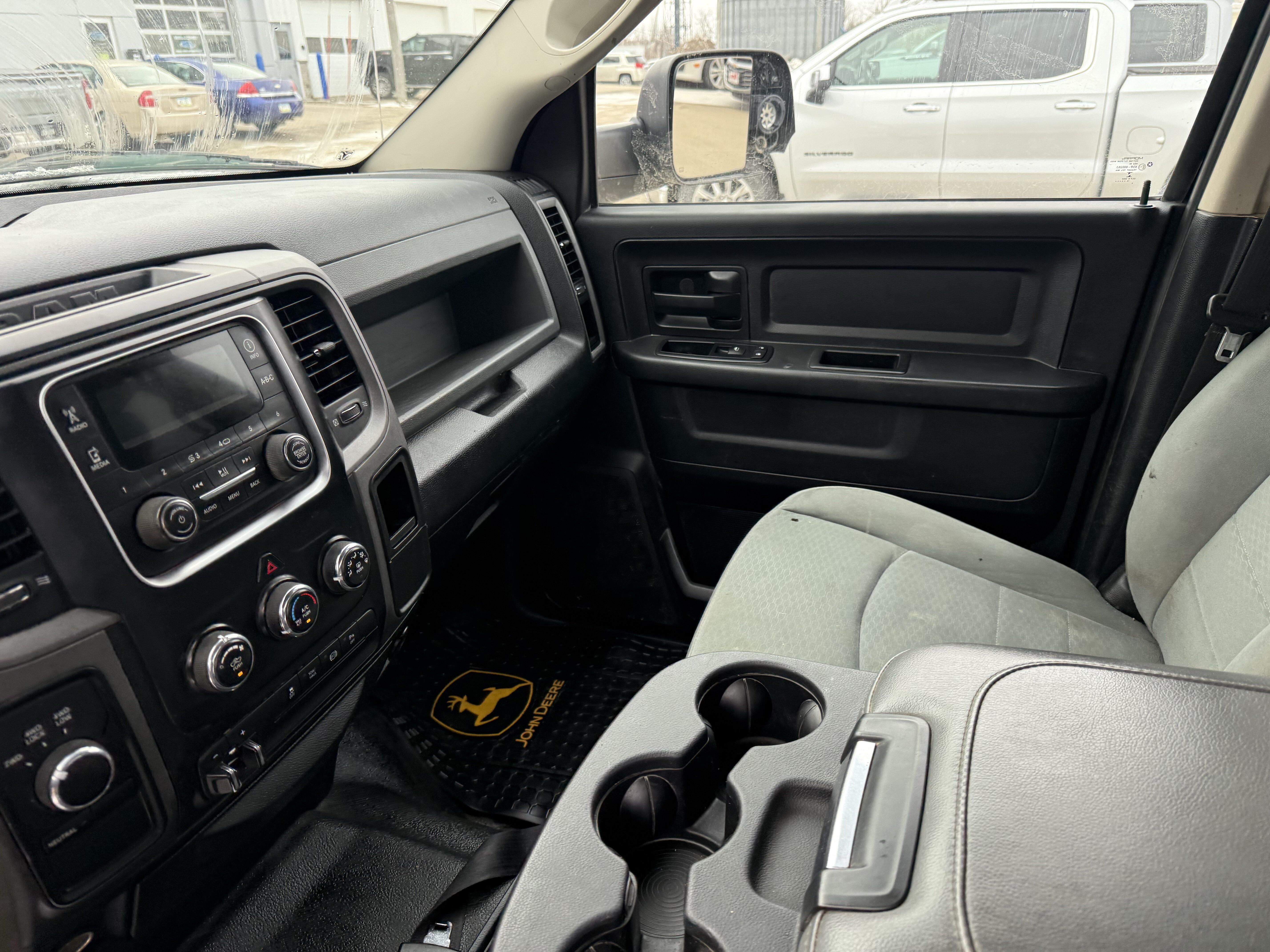 2014 RAM Ram 2500 Pickup Tradesman - Photo 10