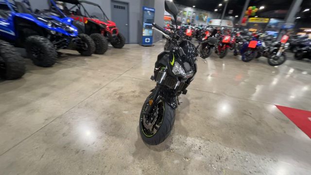 2022 Kawasaki Z650 Base  in a BLACK exterior color. Del Amo Motorsports of Redondo Beach (424) 390-7811 delamomotorsports.com 