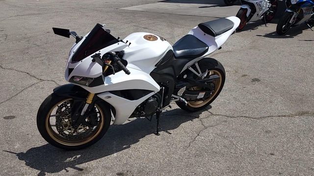 Used 2022 Honda CBR500R ABS Image 8