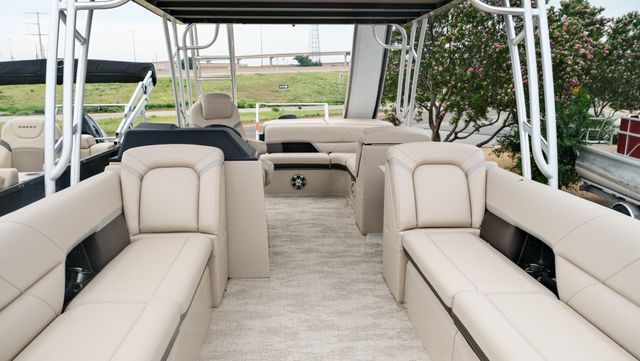 NEW 2024 CREST CARIBBEAN LX L Image 29