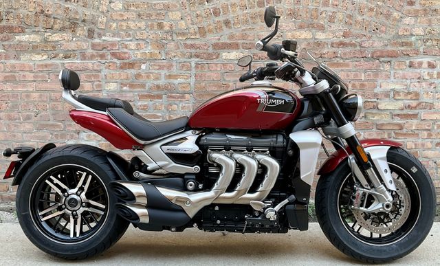 ▷ Triumph Rocket 3 Muscle by Moto 91