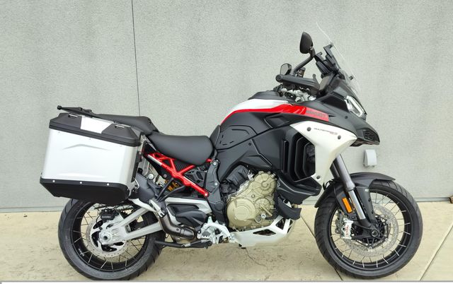 2025 Ducati Multistrada V4 Rally