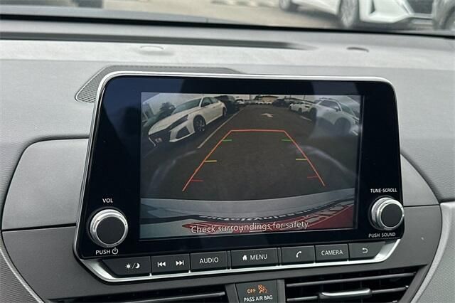 New 2025 Nissan Altima 2.5 SRImage 15