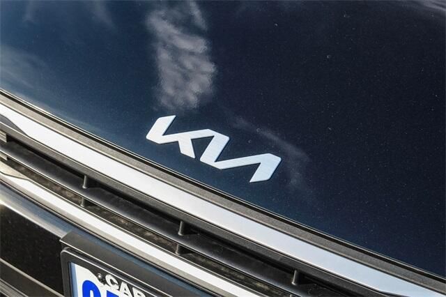 New 2025 Kia K4 LXSImage 14