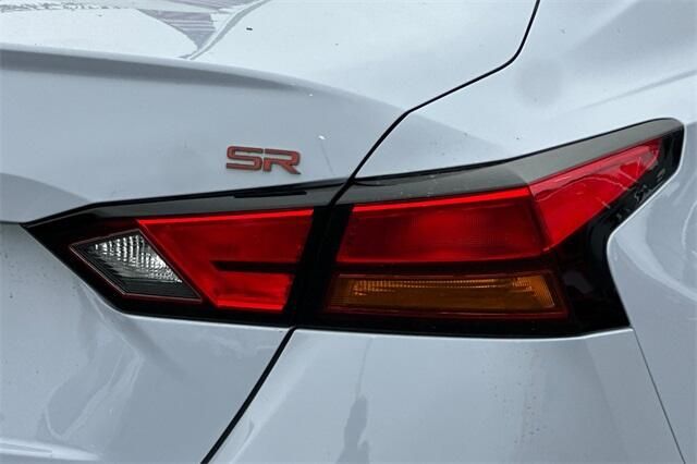 New 2025 Nissan Altima 2.5 SRImage 22