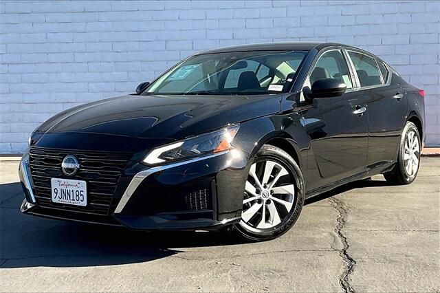 2024 Nissan Altima 2.5 SImage 1