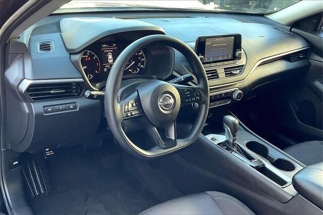 2024 Nissan Altima 2.5 SImage 14