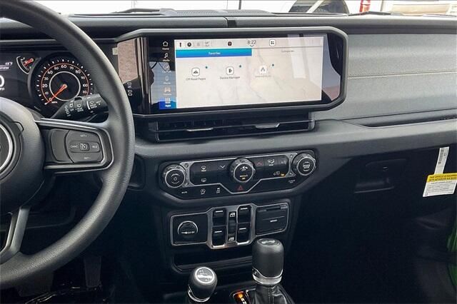 2025 Jeep Wrangler 4-door SportImage 5
