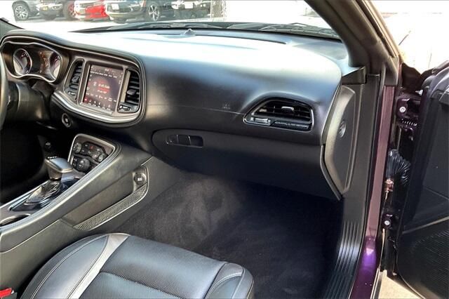 Used 2021 Dodge Challenger SXTImage 16