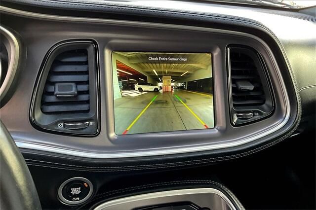 Used 2021 Dodge Challenger SXTImage 21