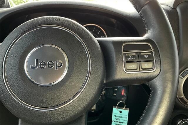 2013 Jeep Wrangler Unlimited SportImage 19